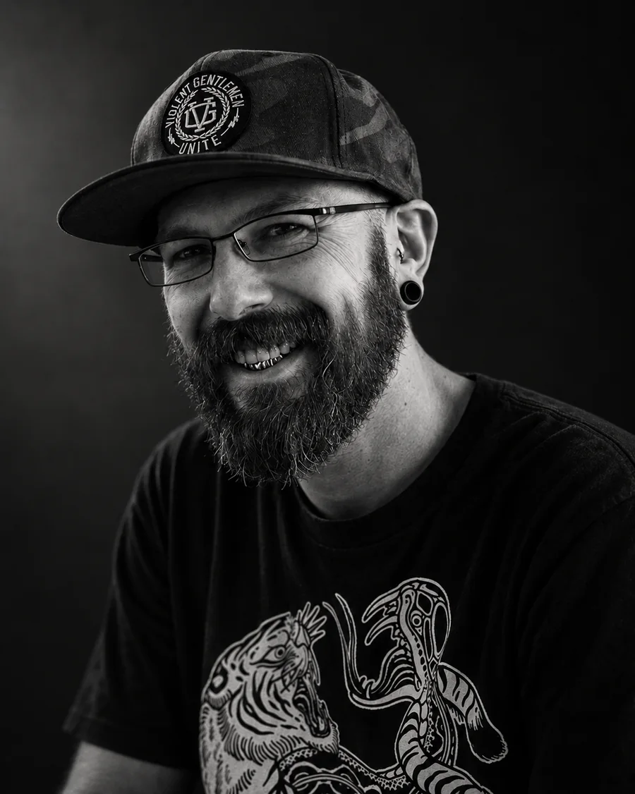 Victor Greenberg, tattoo artist at DYNAMO in Old Jaffa